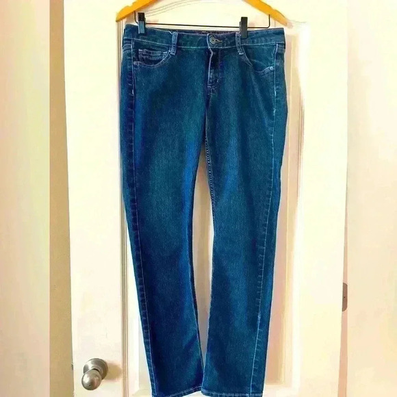 EUC Arizona Jeans Medium Wash skinny Jeans Stretch Juniors Size 11 - Picture 1 of 14